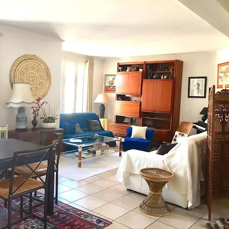 Superb Near Catacombs And Montparnasse *