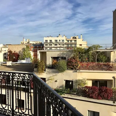 Superb Near Catacombs And Montparnasse * Parigi